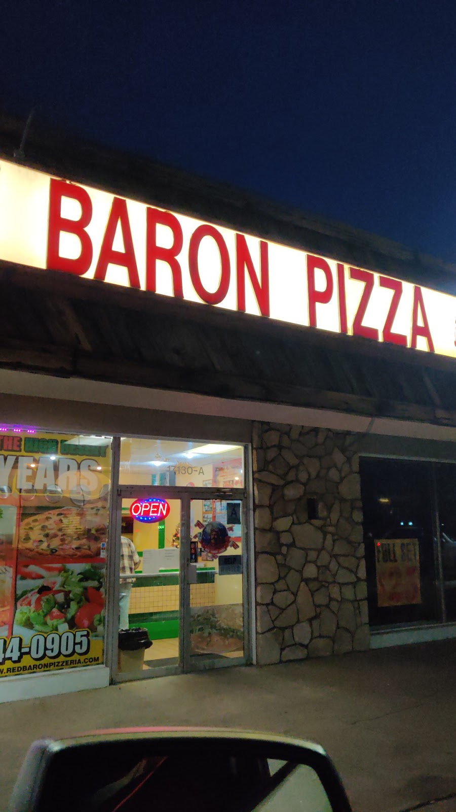 Red Baron Pizza | 17130 Main St SUITE A, Hesperia, CA 92345, USA | Phone: (760) 244-0905