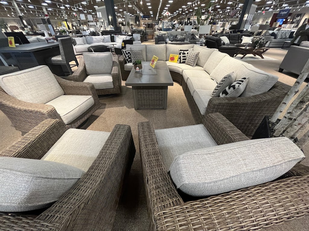 The Furniture Mart | 19146 Freeport St, Elk River, MN 55330, USA | Phone: (763) 441-7008