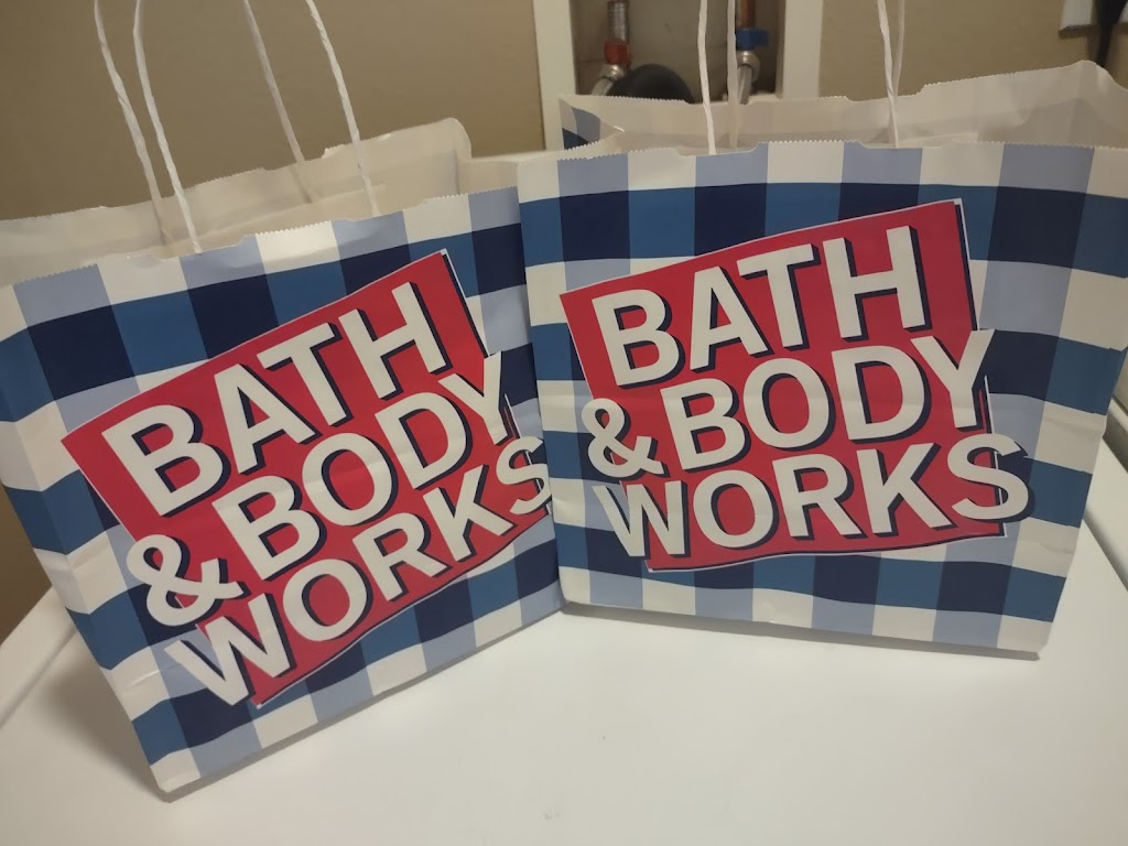 Bath & Body Works | 12799 Main St, Hesperia, CA 92345, USA | Phone: (760) 669-3206