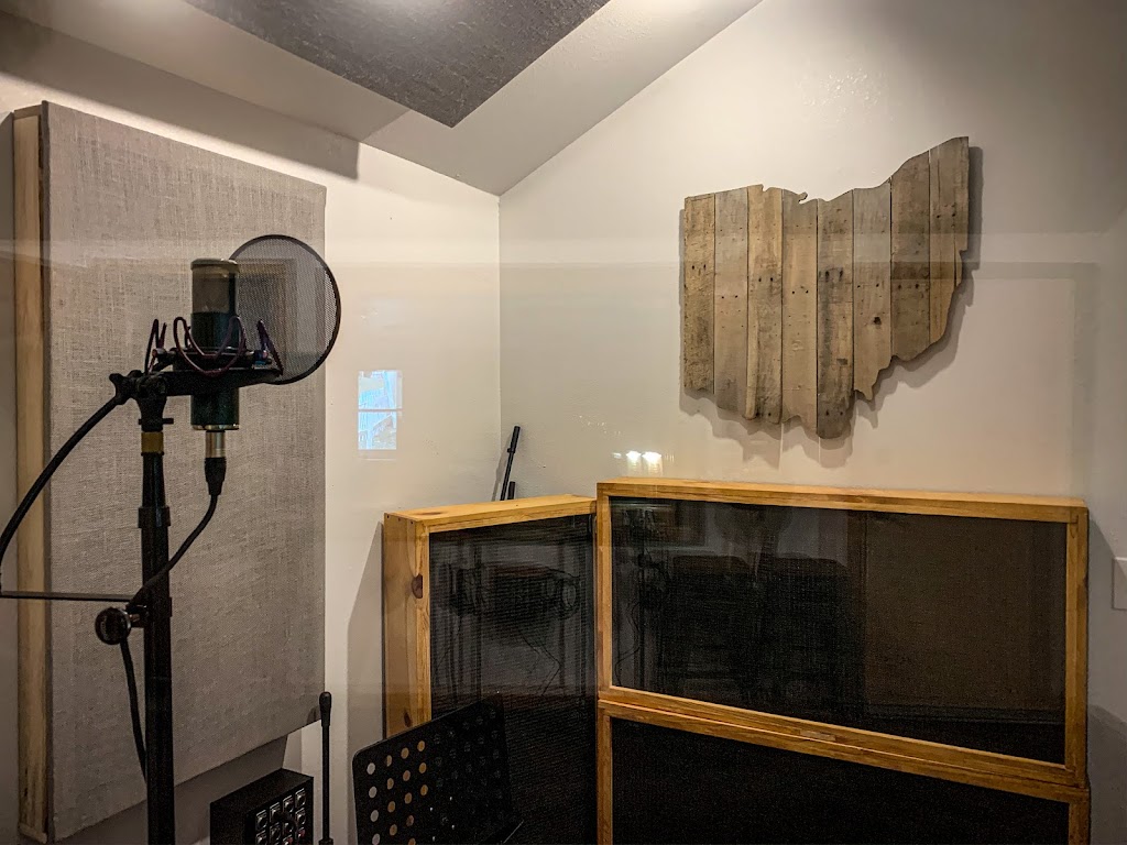 Bigfoot Studios | 214 Farnsworth Rd, Waterville, OH 43566, USA | Phone: (419) 699-8248