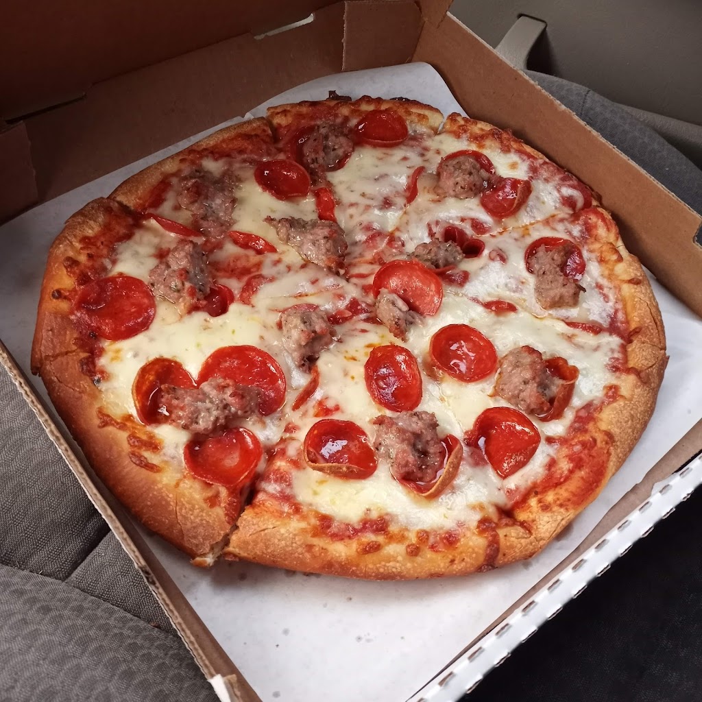 Dantes Pizza | 4176 Rocky River Dr, Cleveland, OH 44135, USA | Phone: (216) 251-0744