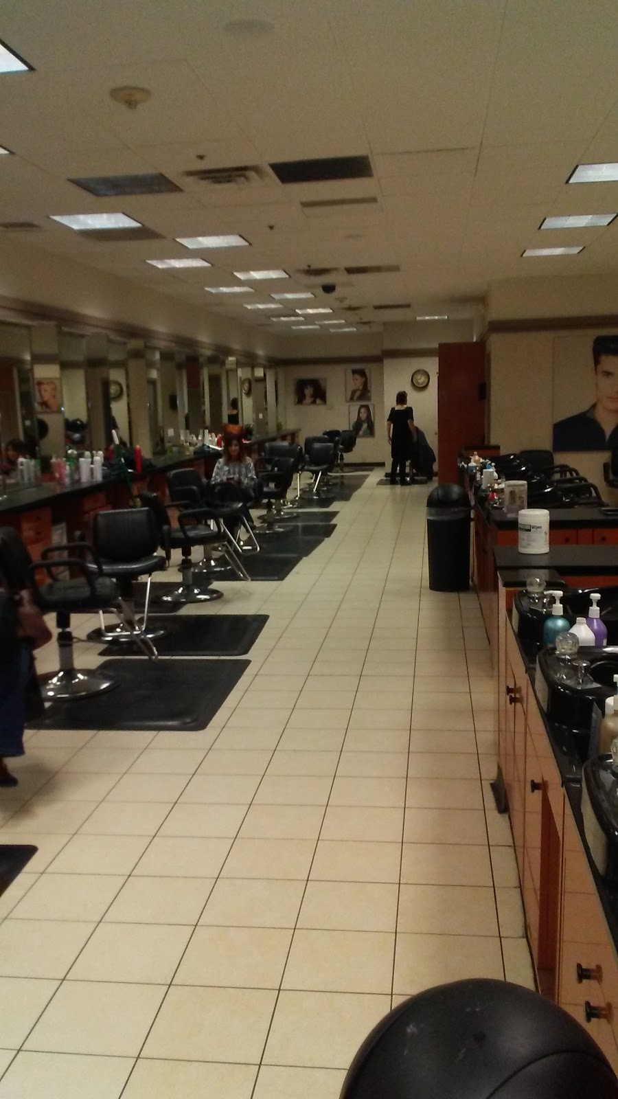 The SALON by InStyle Inside JCPenney | 6000 Town East Mall, Mesquite, TX 75150, USA | Phone: (972) 279-4100