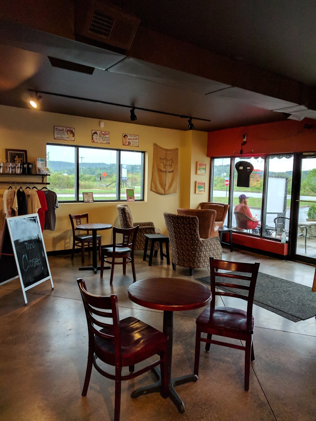 Cedar Grove Coffee House | 142 Buffalo Run Rd, Shepherdsville, KY 40165, USA | Phone: (502) 921-0075