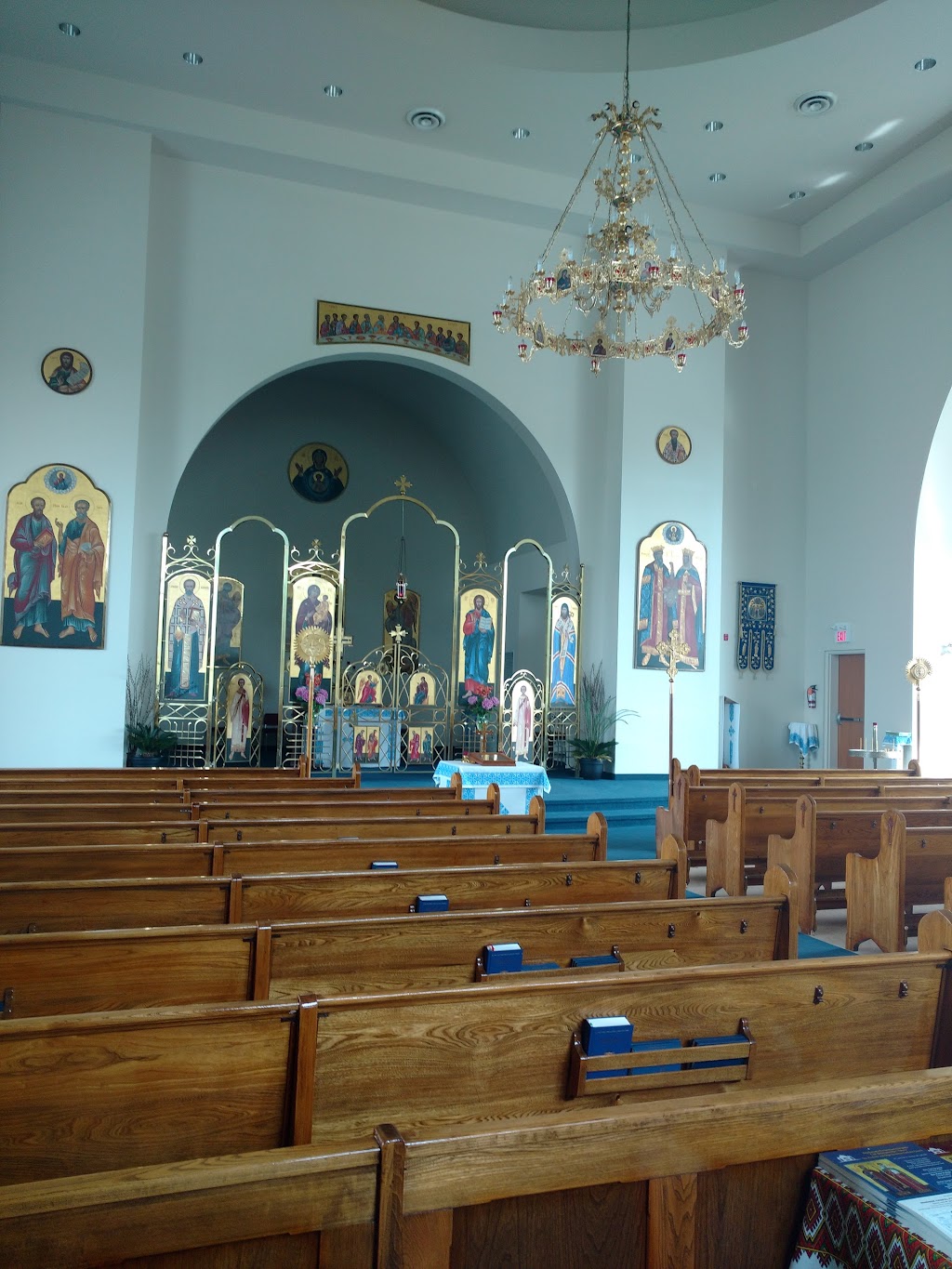 Sts. Vladimir & Olga Ukrainian Catholic Church | 601 Lake Trail Dr, Windsor, ON N9G 2M3, Canada | Phone: (519) 973-4872