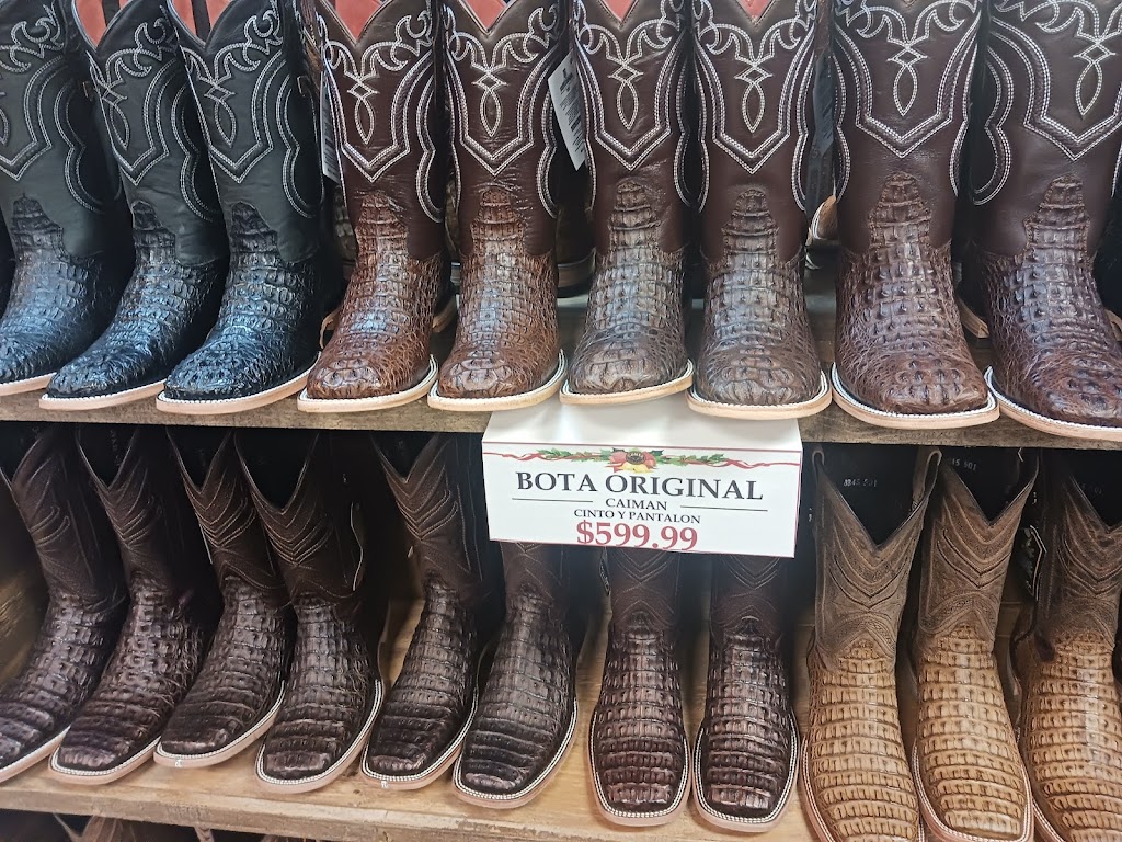 Gomez Western Wear Arlington | 511 N Watson Rd, Arlington, TX 76011, USA | Phone: (682) 347-4088