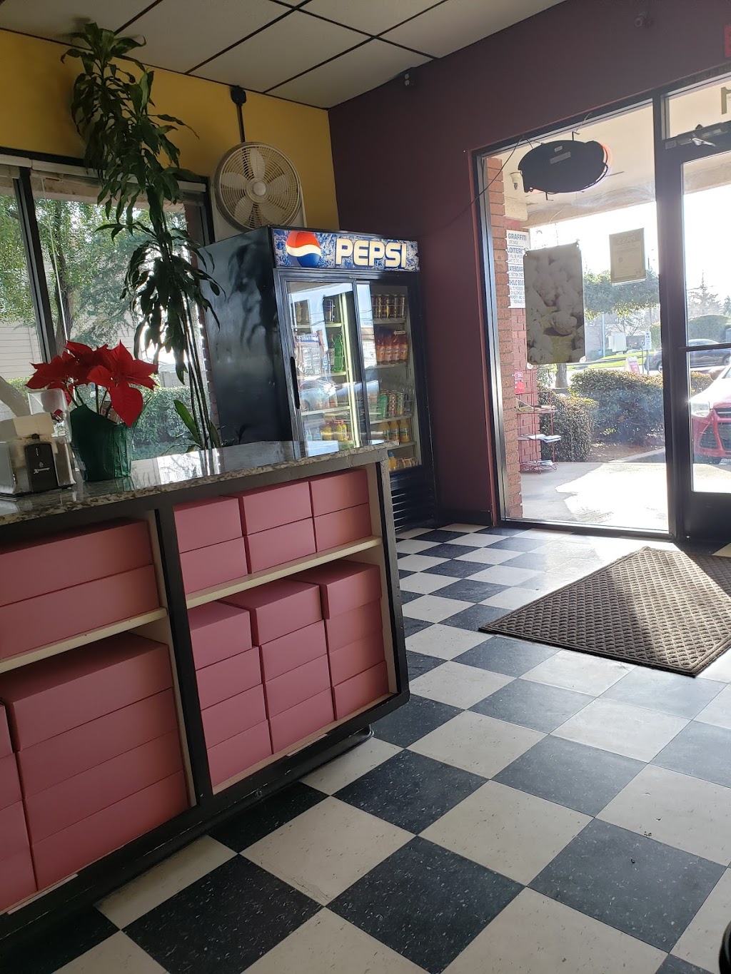 The Donut Shop | 8651 Elk Grove Blvd, Elk Grove, CA 95624, USA | Phone: (916) 896-0493