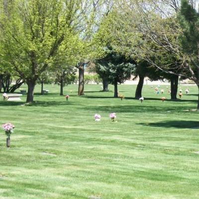 Hillcrest Memorial Gardens | 15862 Indiana Ave, Caldwell, ID 83607 | Phone: (208) 459-4949
