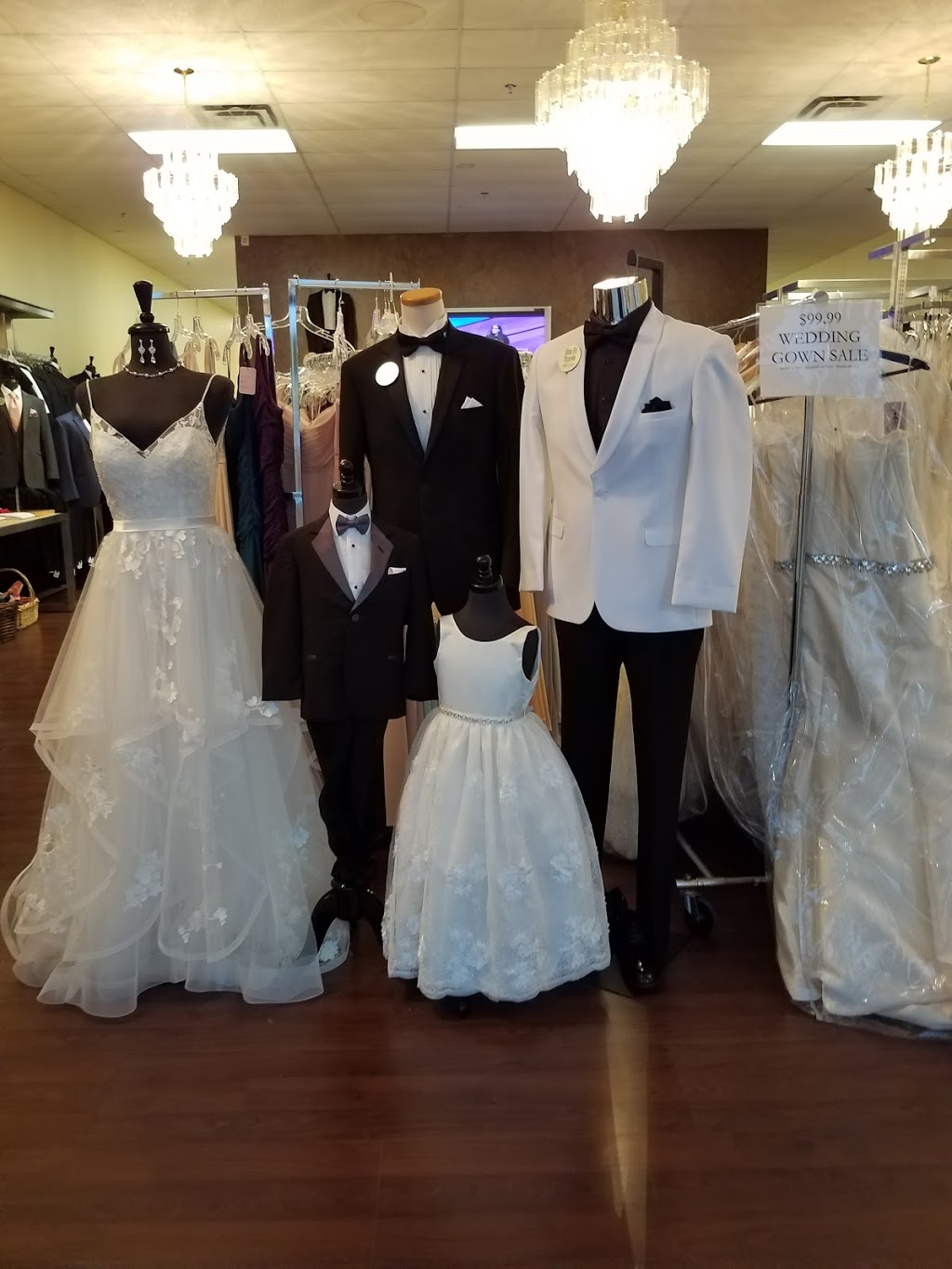 Michaels Formalwear and Bridal | 4413 Town Center Pkwy, Jacksonville, FL 32246 | Phone: (904) 645-3999