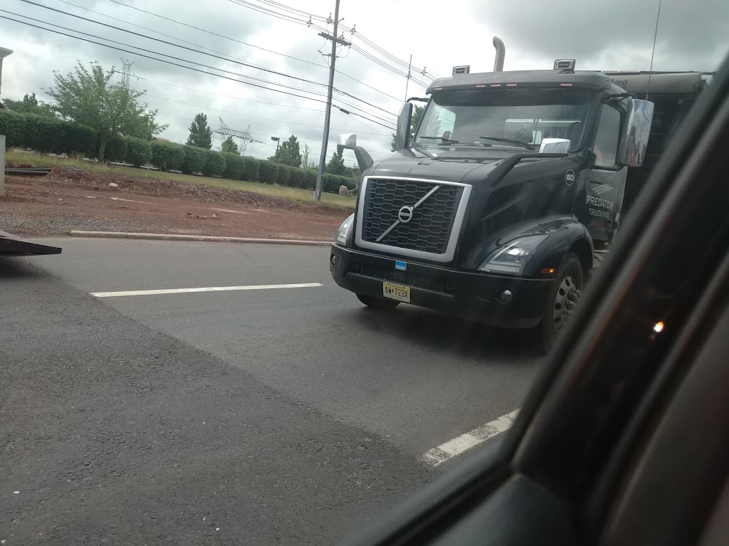 Predator Trucking | Somerville, NJ 08876, USA | Phone: (908) 526-1795