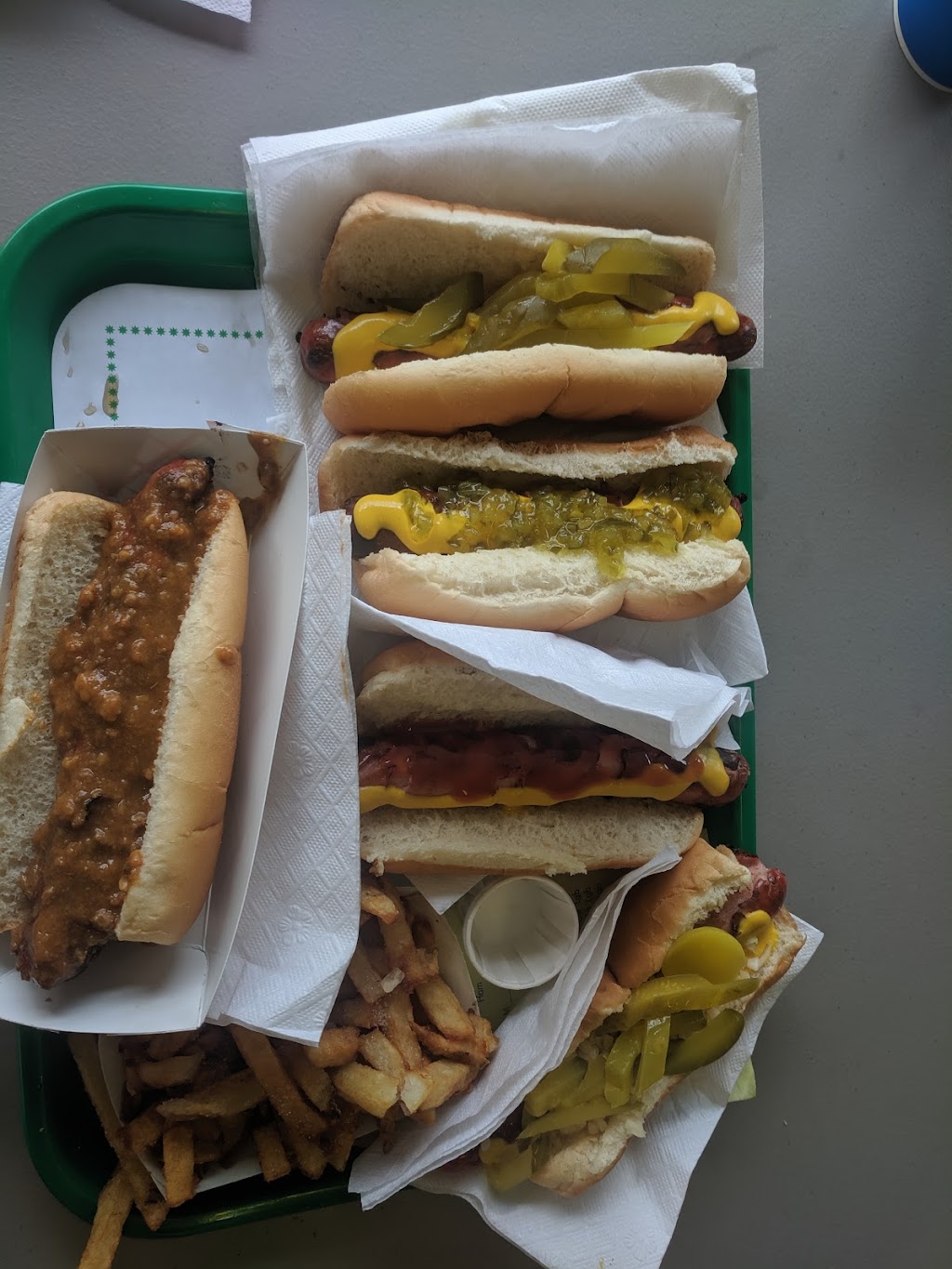 Connors Hot Dog Stand | 8905 Lake Shore Rd, Angola, NY 14006, USA | Phone: (716) 549-1257