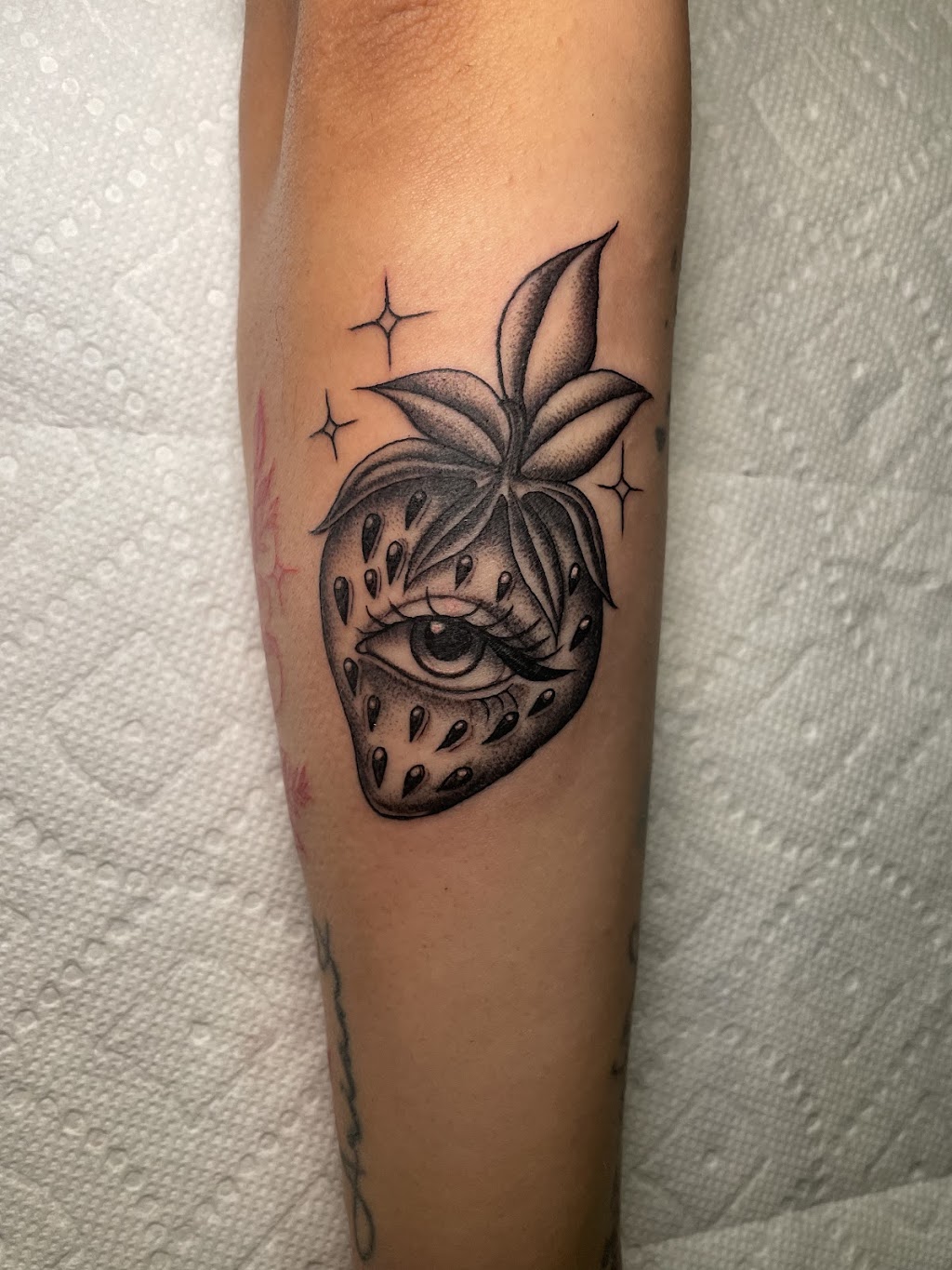 Kustom Kulture Tattoo Studio | 6757 Tampa Ave, Reseda, CA 91335, USA | Phone: (818) 343-8288