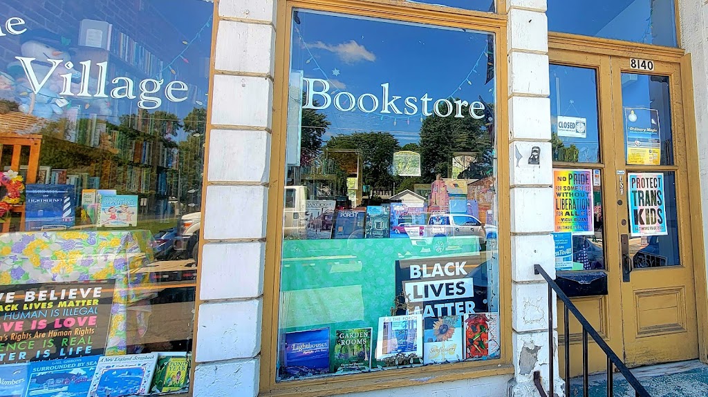 Village Book Store | 8140 Main St, Garrettsville, OH 44231, USA | Phone: (330) 527-3010