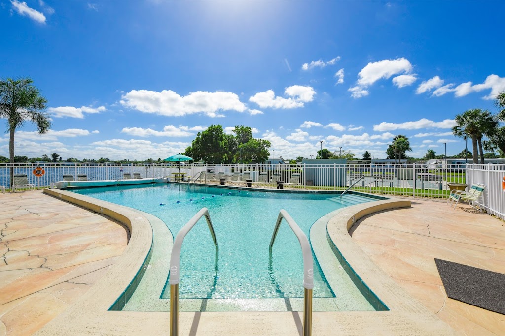 Swan Lake Village | 620 57th Ave W LOT H9, Bradenton, FL 34207, USA | Phone: (888) 220-1580