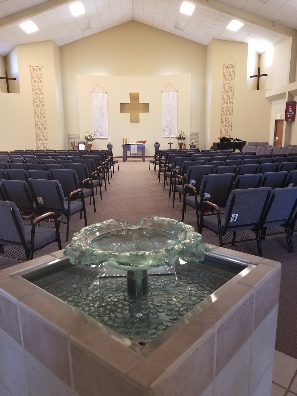 Resurrection Lutheran Church - church  | Photo 1 of 3 | Address: 3850 W 71st St S, Haysville, KS 67060, USA | Phone: (316) 522-1091