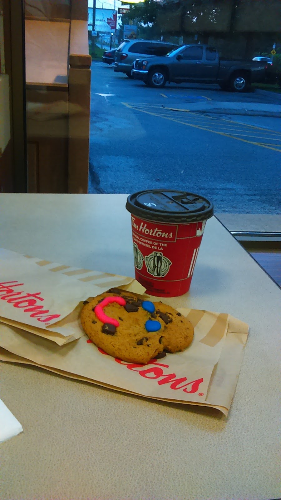 Tim Hortons | 3901 Sandwich St., Windsor, ON N9C 4H7, Canada | Phone: (519) 256-2095