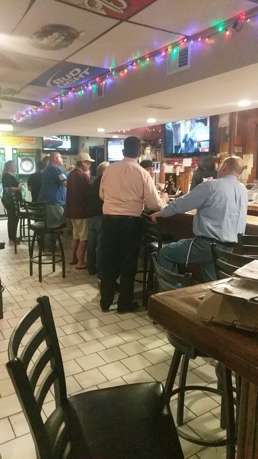 Junction Bar & Liquors 908 Main St, Belford, NJ 07718