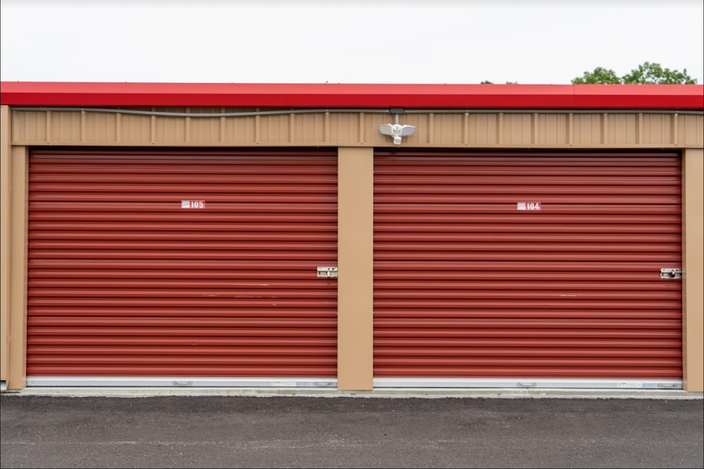 Vikon Self Storage | 678 George Washington Hwy, Lincoln, RI 02865, USA | Phone: (401) 334-8360