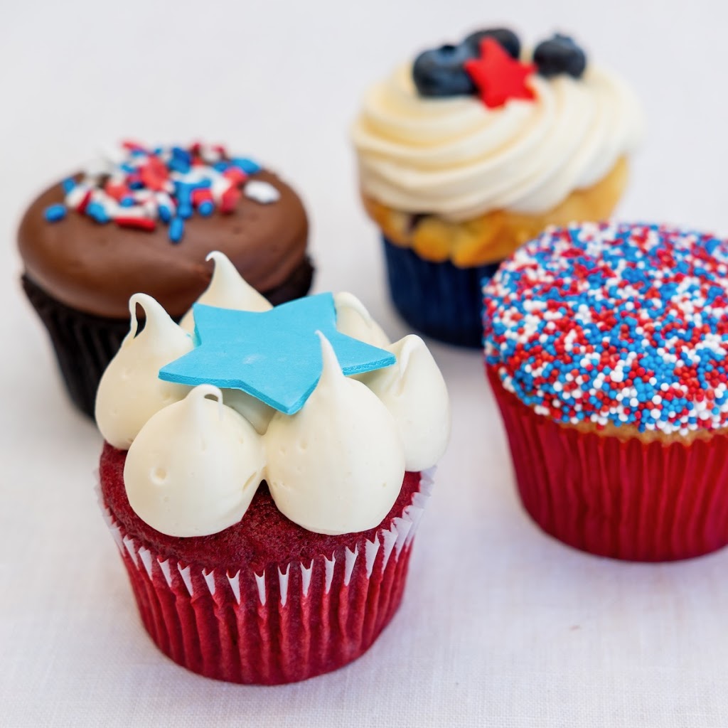 Cupcake Bakery | 1565 Cliff Rd # 1, Eagan, MN 55122, USA | Phone: (651) 340-7809