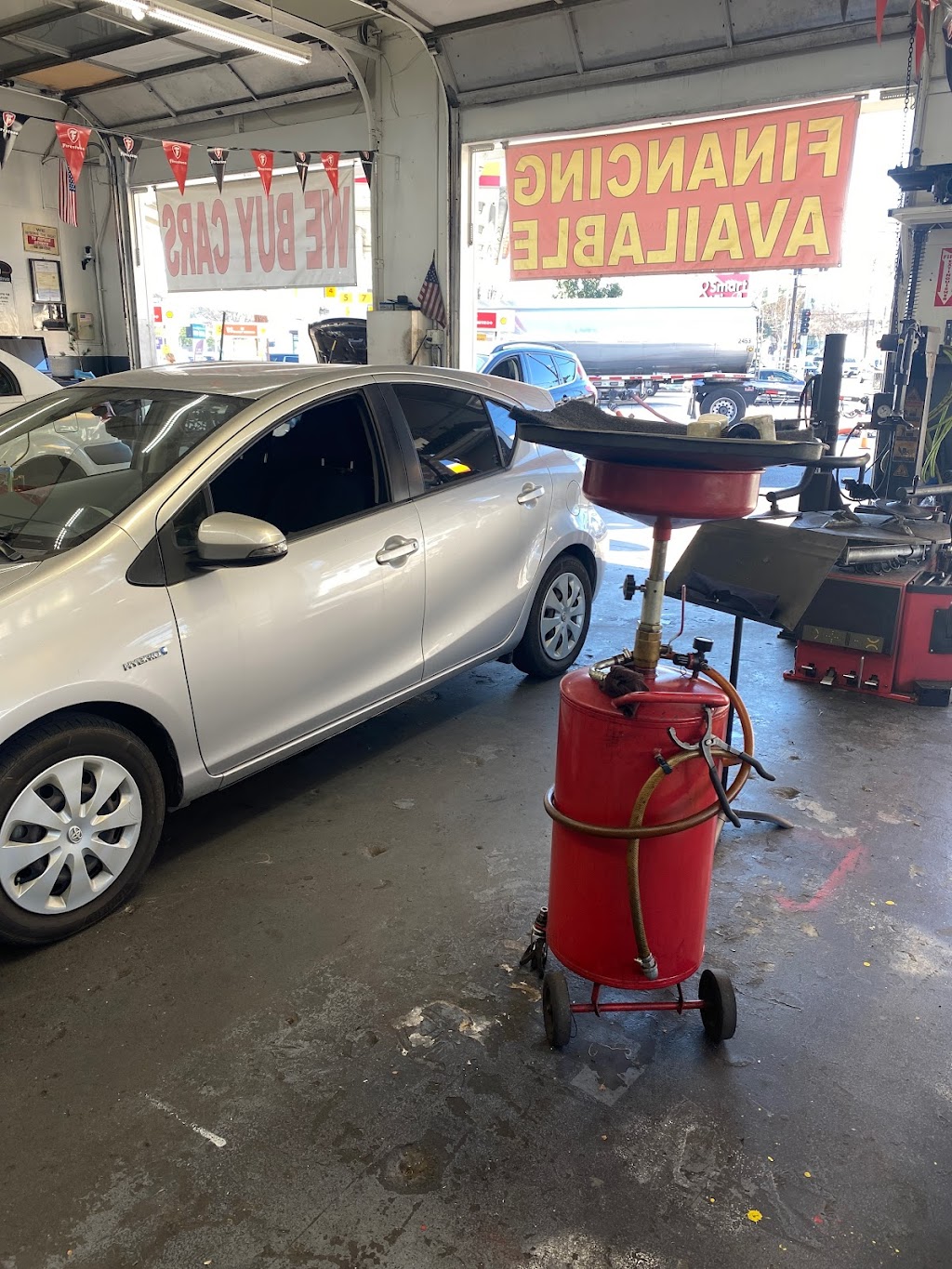 Verdugo Tires & Auto Repair Center | Located in SHELL STATION, 550 N Hollywood Way, Burbank, CA 91505, USA | Phone: (818) 861-7267