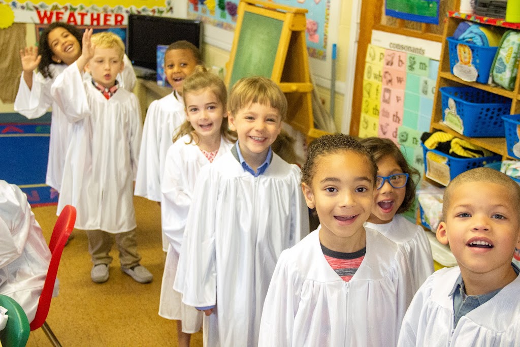 The Vine Preschool at Wesley | 8412 Richmond Ave #2328, Alexandria, VA 22309, USA | Phone: (703) 780-1810