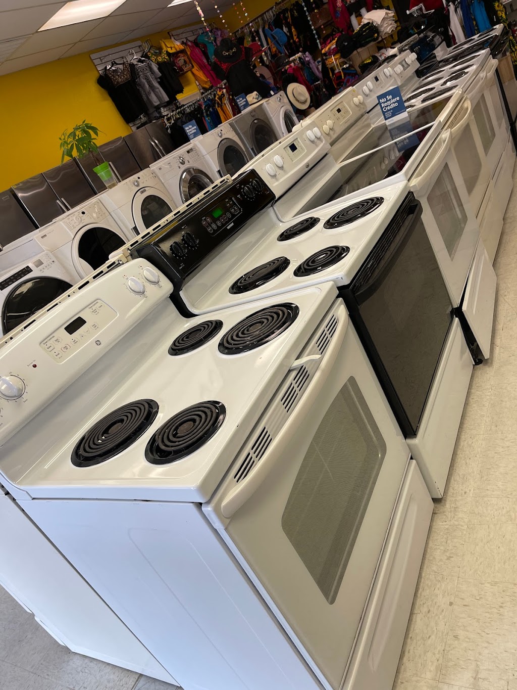 Hz Used Appliances | Town and Country Shopping Center, 6596 N Winton Way, Winton, CA 95388, USA | Phone: (209) 947-2739