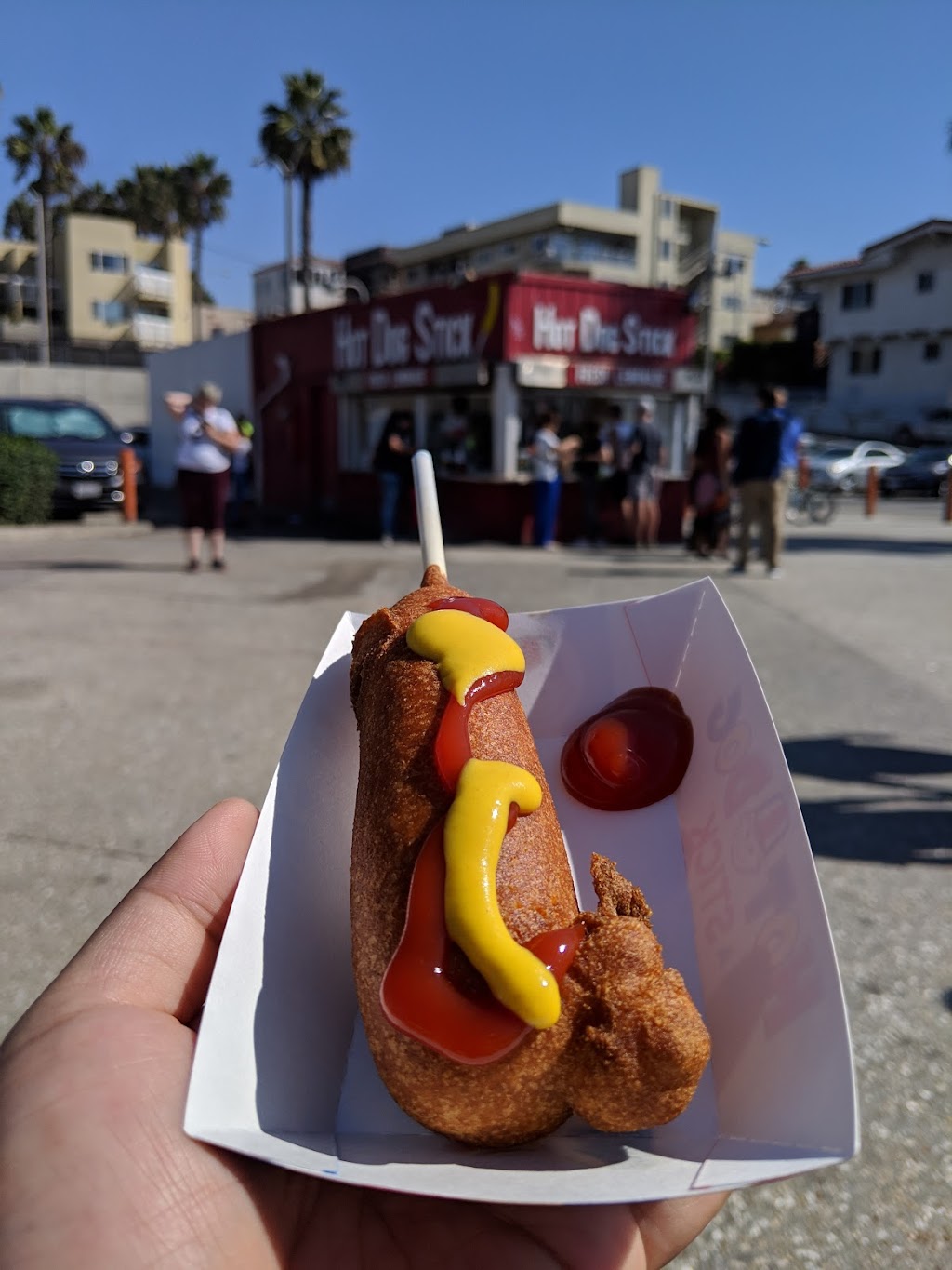 Hot Dog on a Stick | 1633 Ocean Front, Santa Monica, CA 90401 | Phone: (310) 395-4673