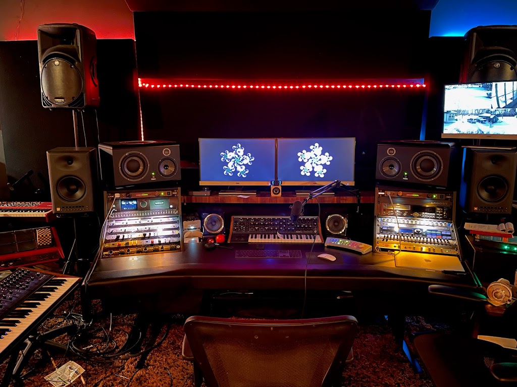 Wild Horse Recording, LLC | Owens St. N, Stillwater, MN 55082, USA | Phone: (651) 269-9199