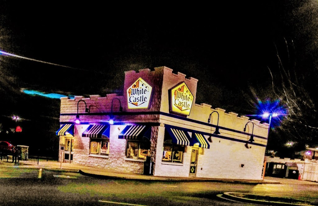 White Castle | 307 E New Circle Rd, Lexington, KY 40505, USA | Phone: (859) 293-2314