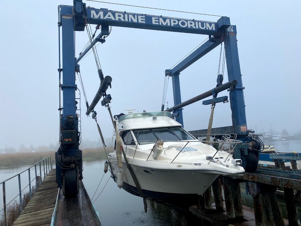 Marine Emporium Boatyard | 5993 Bethel Island Rd, Oakley, CA 94561, USA | Phone: (925) 684-2330