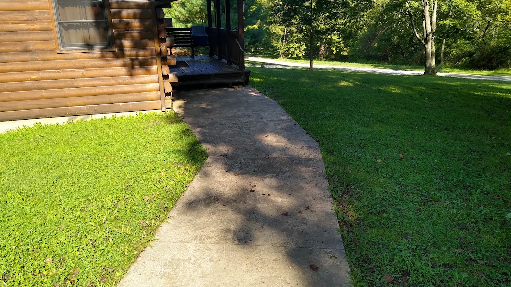 Keystone State Park - Family Cabins | 106 Stone Lodge Rd, New Alexandria, PA 15670, USA | Phone: (724) 668-2939