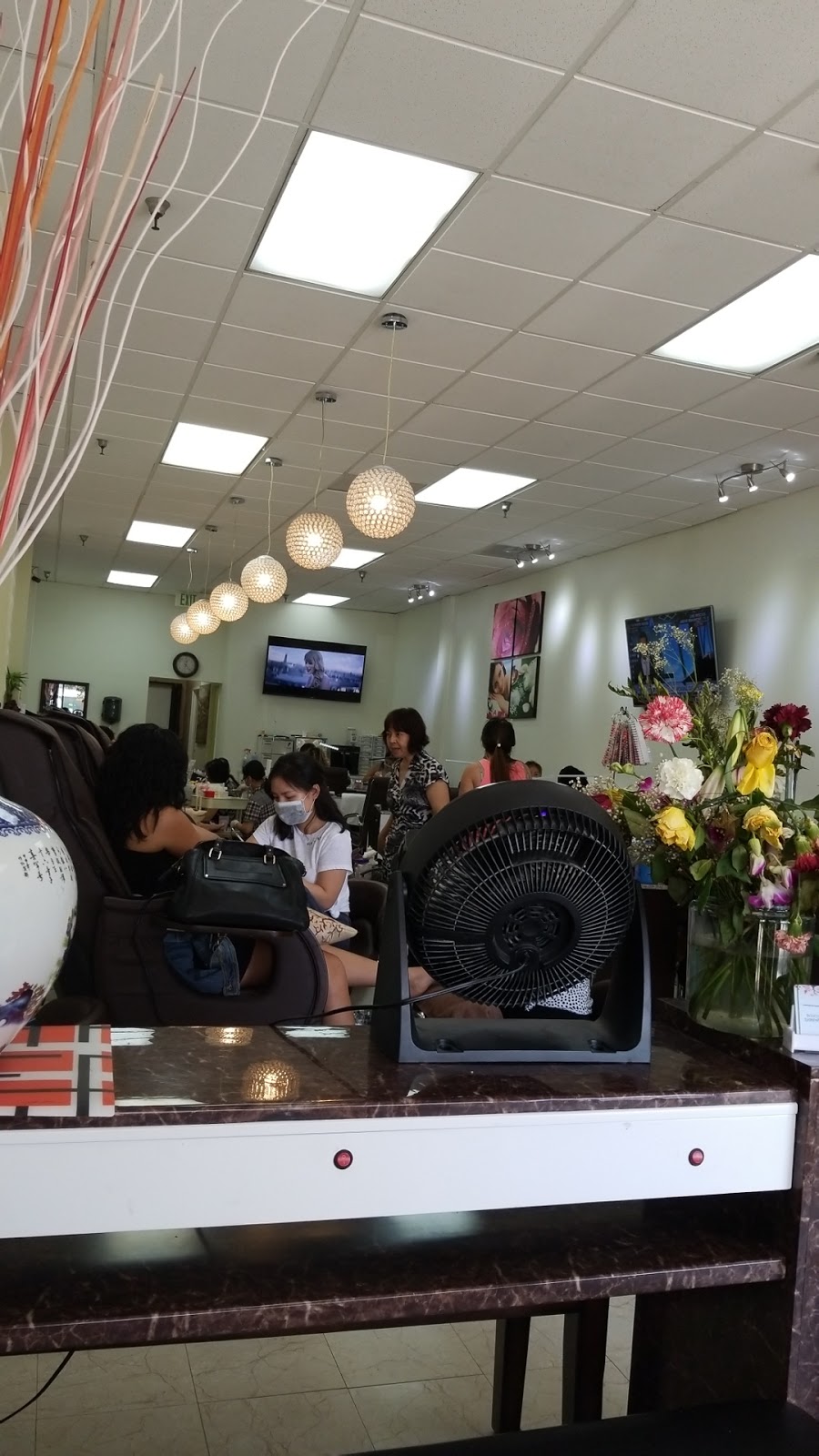 No.1 Nails | 8847 Imperial Hwy Ste #F, Downey, CA 90242 | Phone: (562) 381-2664