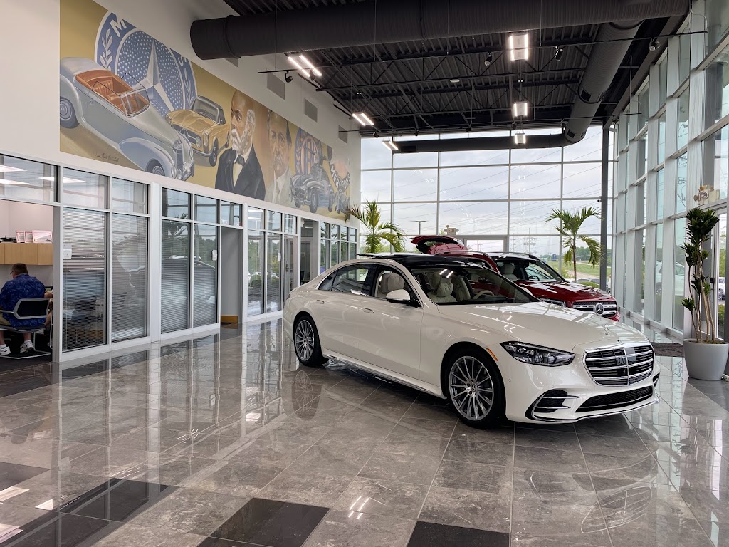 Mercedes-Benz of Chesterfield | 951 Technology Dr, OFallon, MO 63368, USA | Phone: (314) 597-9489