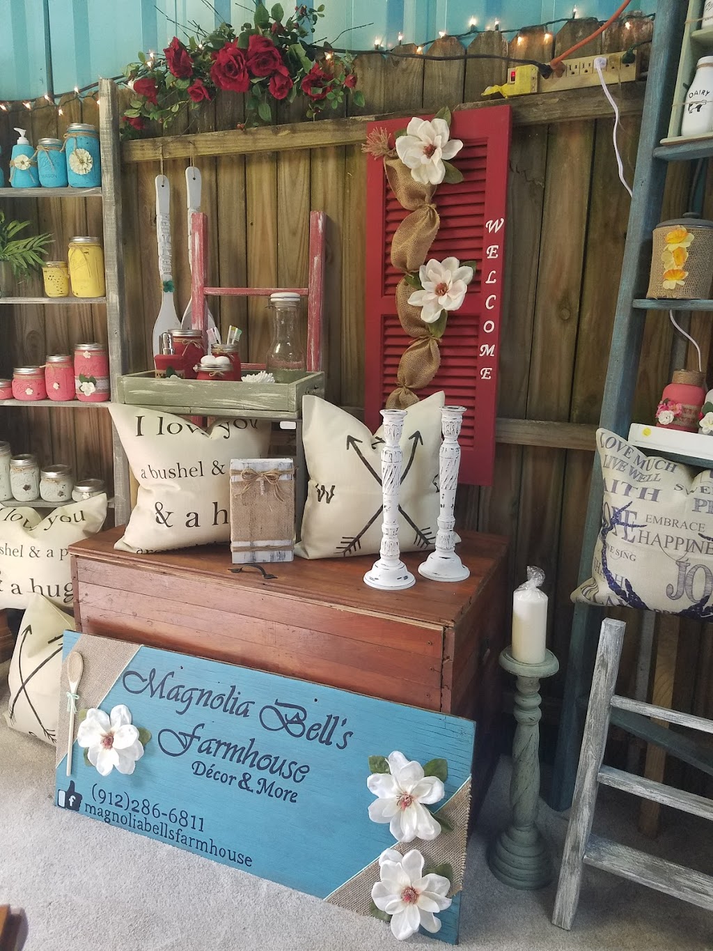 Magnolia Bells Farmhouse | 614 Pecan Park Road Booth C65, Jacksonville, FL 32218, USA | Phone: (912) 286-6811