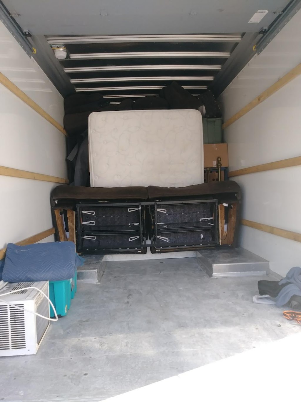 Westmoreland Movers LLC | 56 3rd Ave, Scottdale, PA 15683, USA | Phone: (724) 572-7030