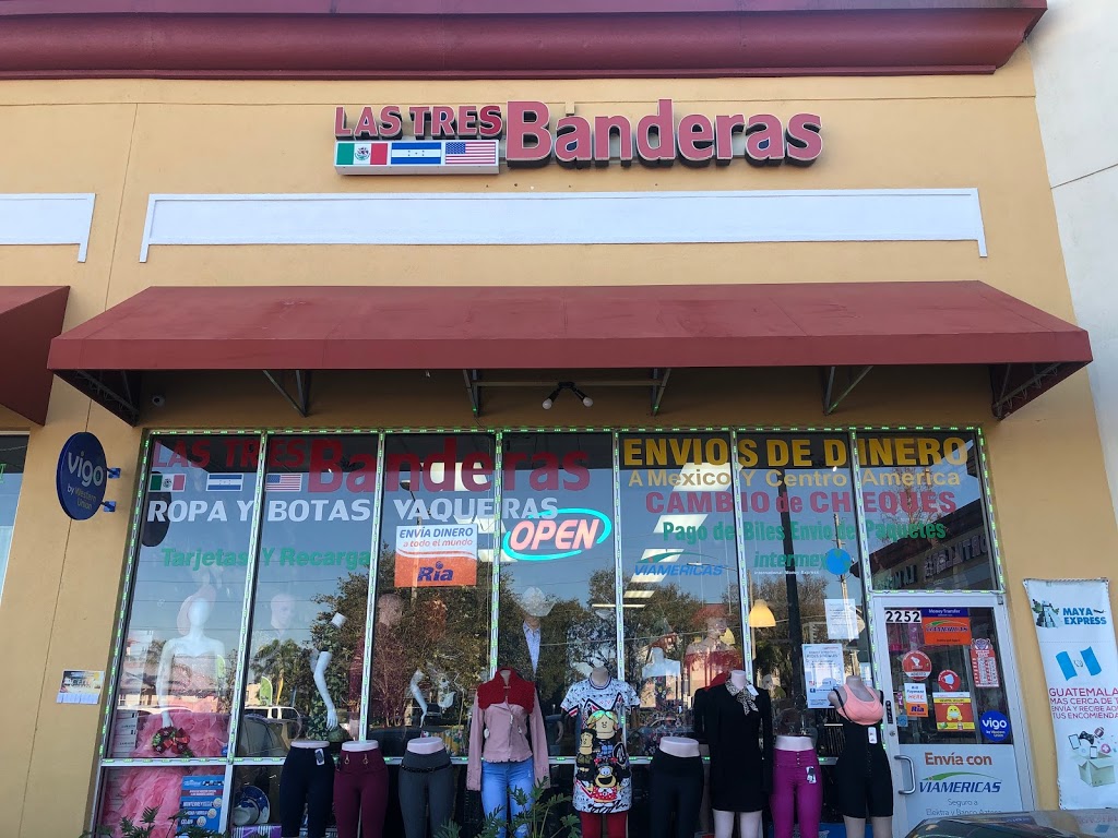 Las Tres Banderas | 2252 W Columbia Ave, Kissimmee, FL 34741, USA | Phone: (407) 935-1970