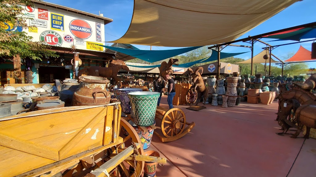 Quarter-Horse Rancho Antiques | 30220 U.S. Hwy 60 89, Wickenburg, AZ 85390, USA | Phone: (928) 684-3747