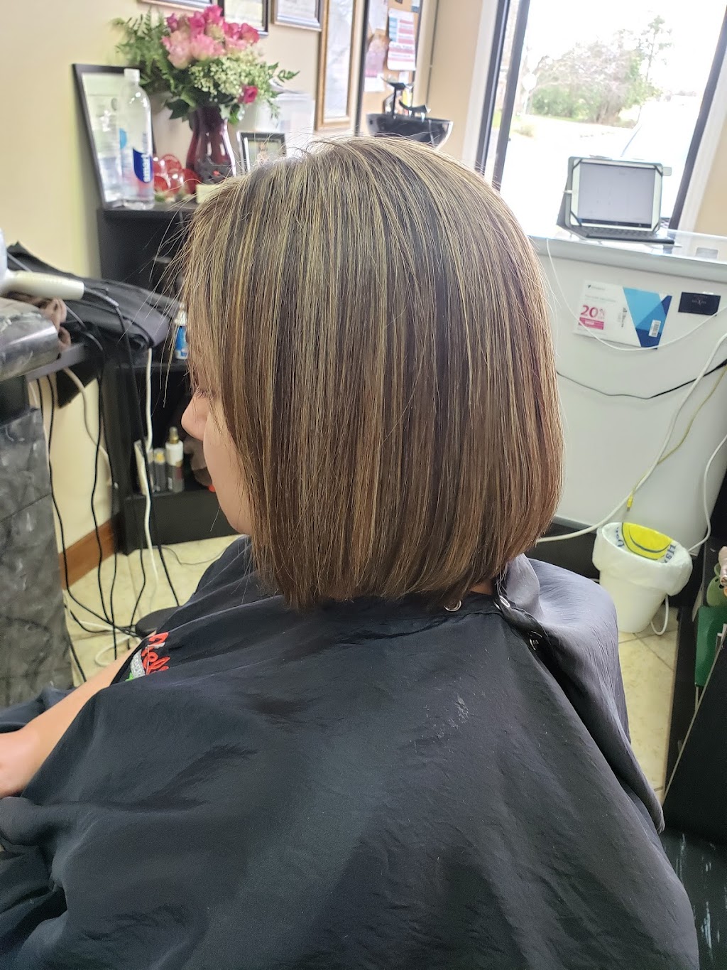 Riveras Hair Salon | 706 W 11th St ste c, Elgin, TX 78621, USA | Phone: (512) 285-6212