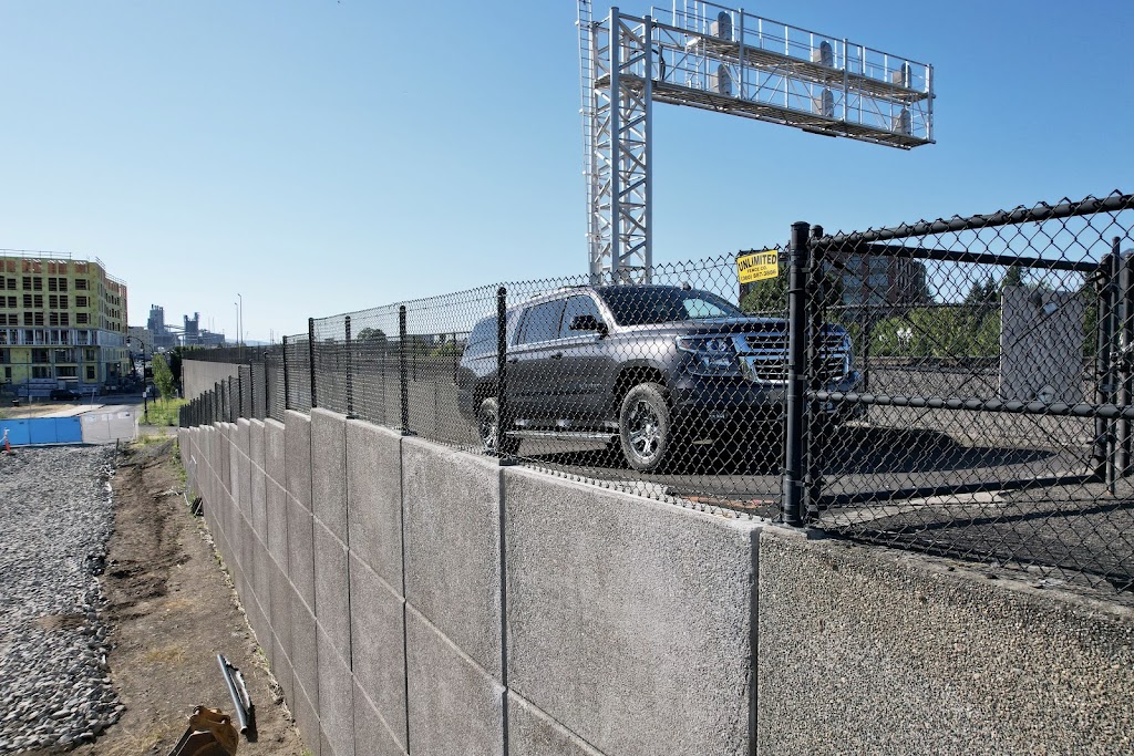 Unlimited Fence | 4604 NW 209th St, Ridgefield, WA 98642, USA | Phone: (360) 887-3886