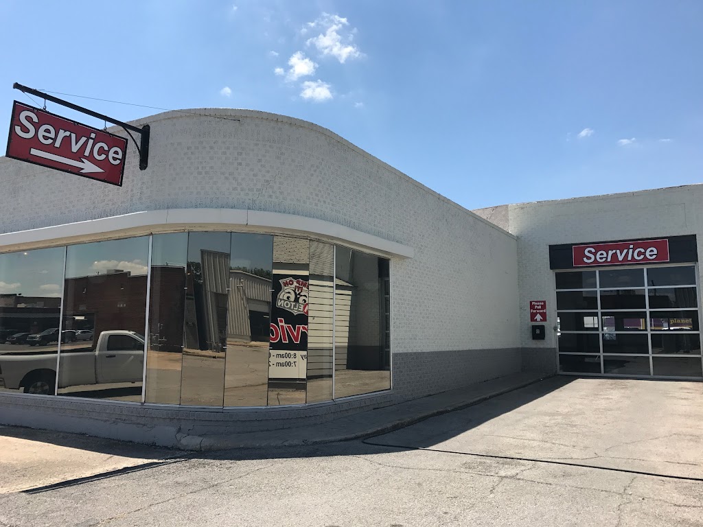 Melton Sales Ram Chrysler Dodge Jeep | 200 N Lynn Riggs Blvd, Claremore, OK 74017 | Phone: (888) 571-4186