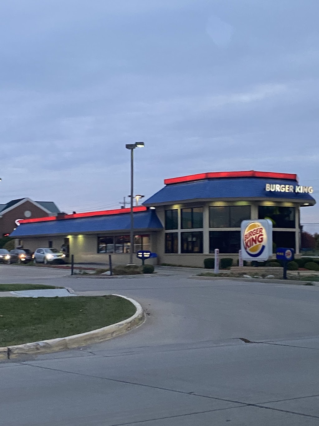 Burger King | 46925 Hayes Rd, Shelby Twp, MI 48315, USA | Phone: (586) 566-7963