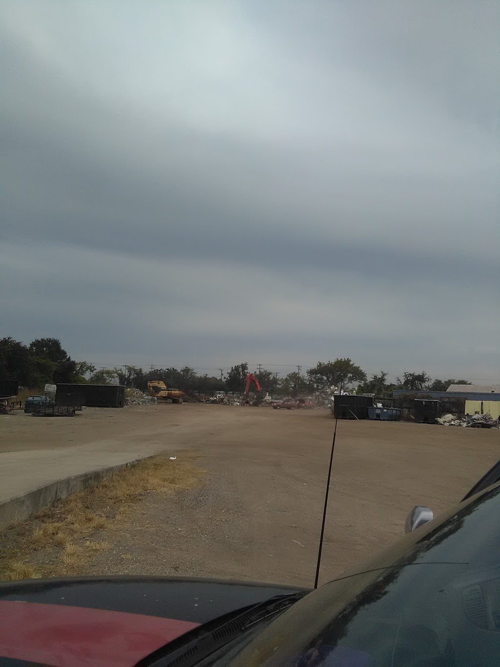 St Pete Scrap Metal | 2550 30th Ave N, St. Petersburg, FL 33713, USA | Phone: (727) 321-5878