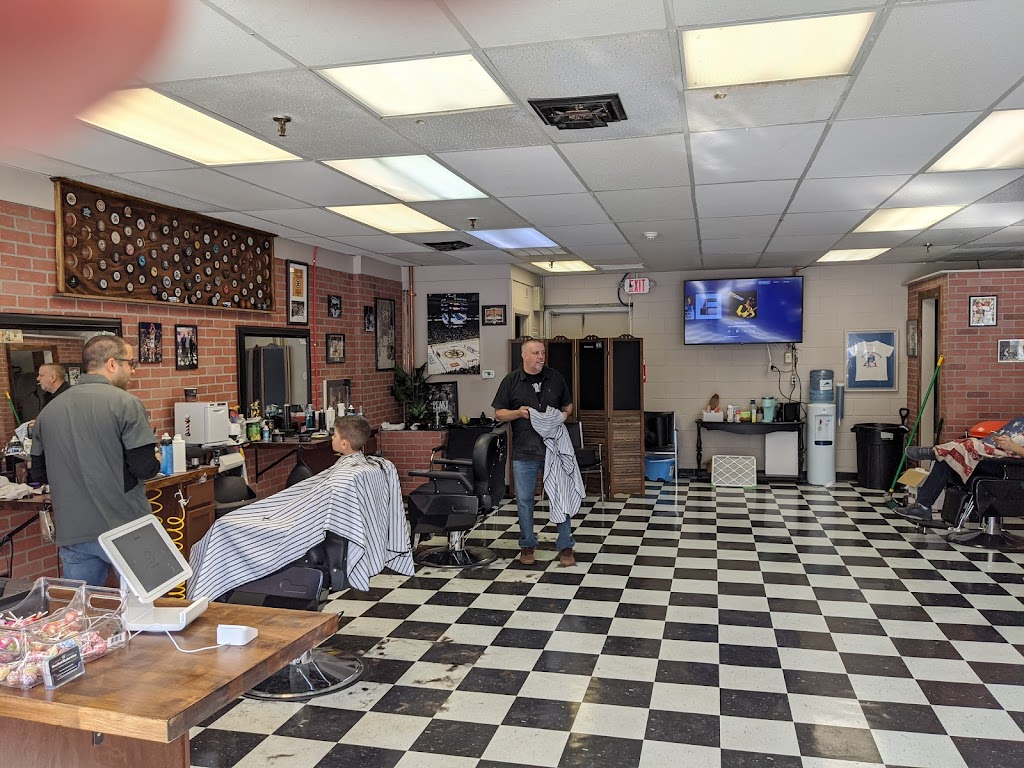Westford Barber shop | 439 Littleton Rd, Westford, MA 01886, USA | Phone: (978) 339-5095