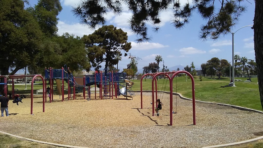 Gibbel Park | 2350 W Latham Ave, Hemet, CA 92545, USA | Phone: (951) 765-2400