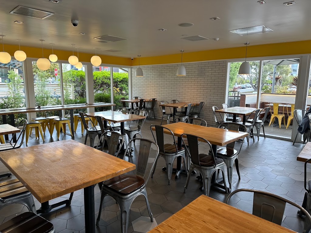 Starbird Chicken | 1141 Triton Dr, Foster City, CA 94404, USA | Phone: (650) 570-0593