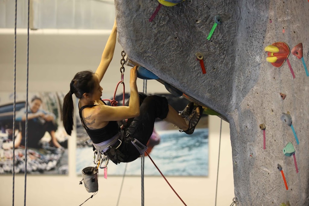 Sportrock Climbing Centers | 45935 Maries Rd, Sterling, VA 20166, USA | Phone: (703) 212-7625