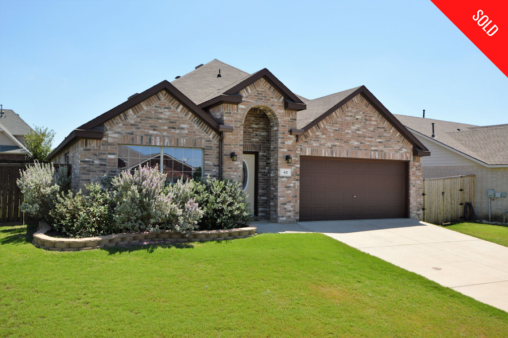 HOMES in North Texas Team | 14 Kramer Ct, Sanger, TX 76266, USA | Phone: (940) 284-7957