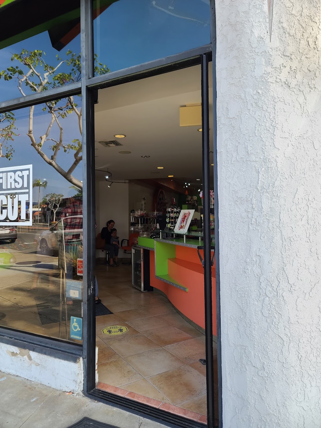 First Cut | 2614 East Coast Hwy, Corona Del Mar, CA 92625 | Phone: (949) 640-0956