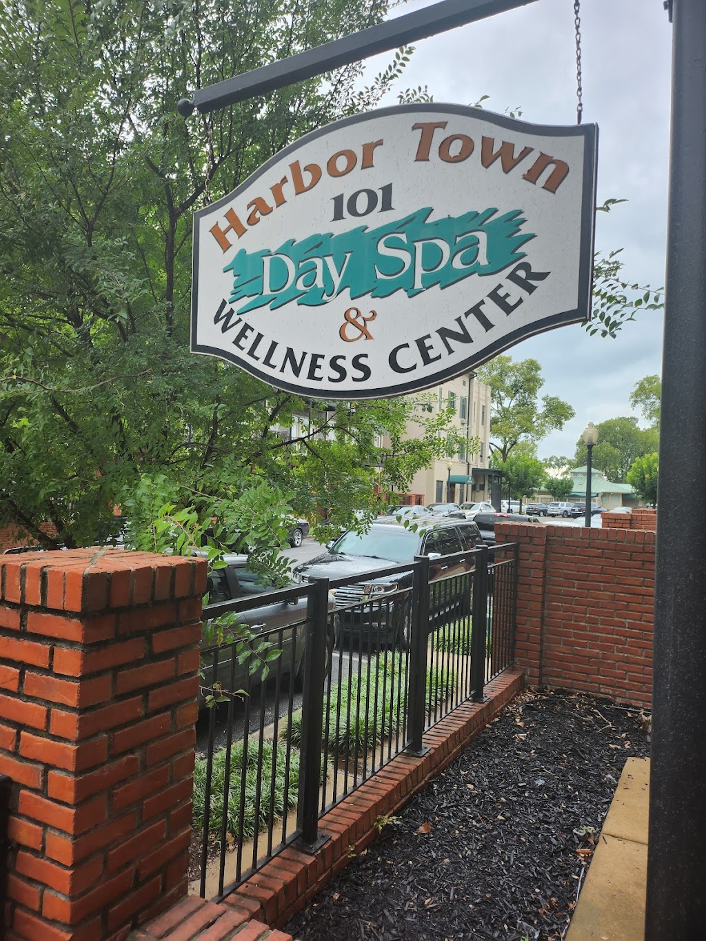 Harbor Town Day Spa & Wellness Center | 90 Harbor Town Square #101, Memphis, TN 38103, USA | Phone: (901) 523-8772