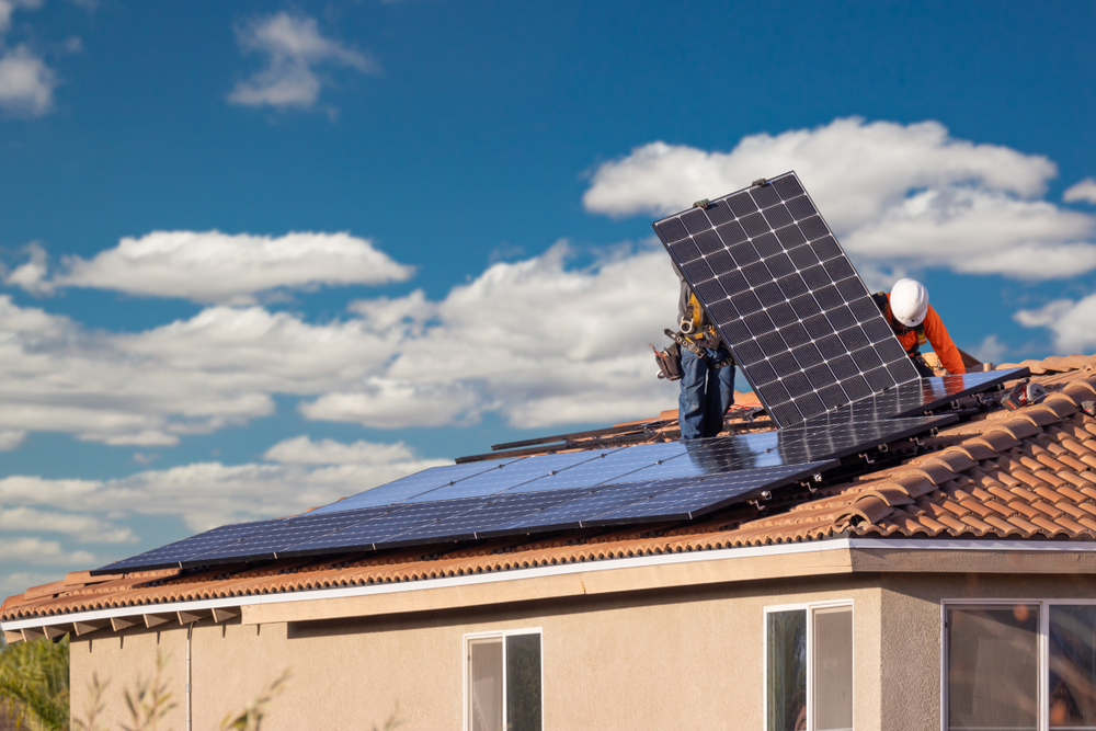 Solar Going UP | 22980 Lassen Dr, Canyon Lake, CA 92587, USA | Phone: (951) 377-7280