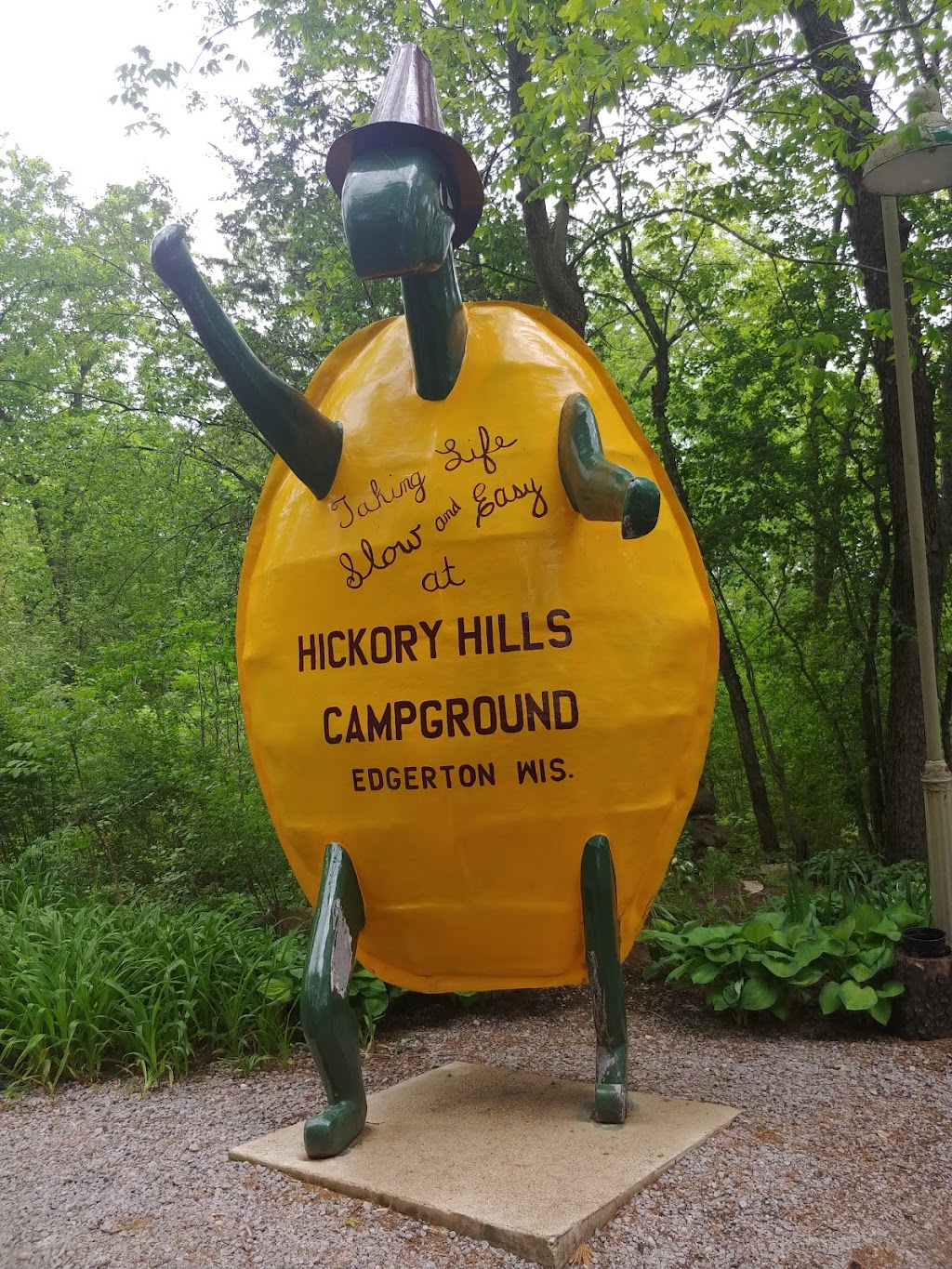 Hickory Hills Campground - campground  | Photo 8 of 10 | Address: 856 Hillside Rd, Edgerton, WI 53534, USA | Phone: (608) 884-6327